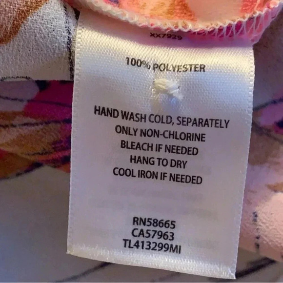 Leith Floral Square Neck Crop Top - Picture 5 of 8